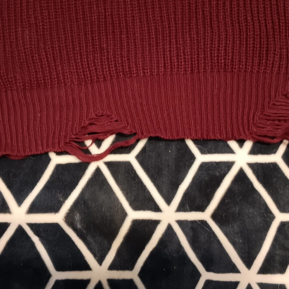 Sweater - Picture 2 of 5